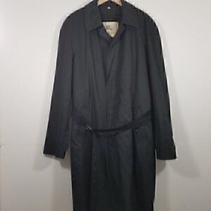 Burberry Trench Wool Black Coat Size 56